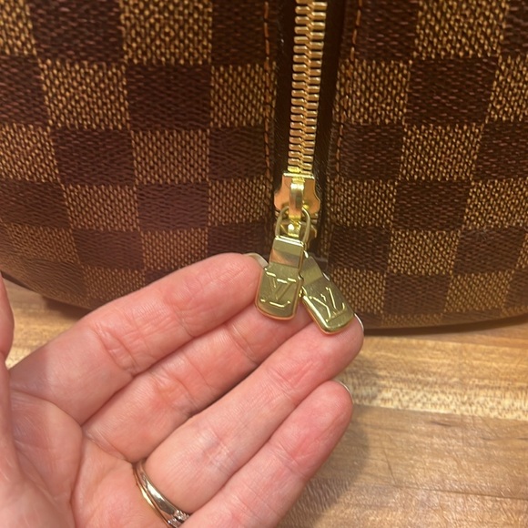 Louis Vuitton Damier Ebene Ribera MM - Picture 14 of 16